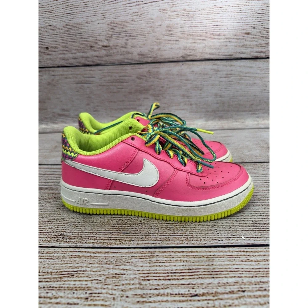 Nike Air Force 1 Low GS Pink Blast Volt Shoes Size 4Y CW5761-600 Used